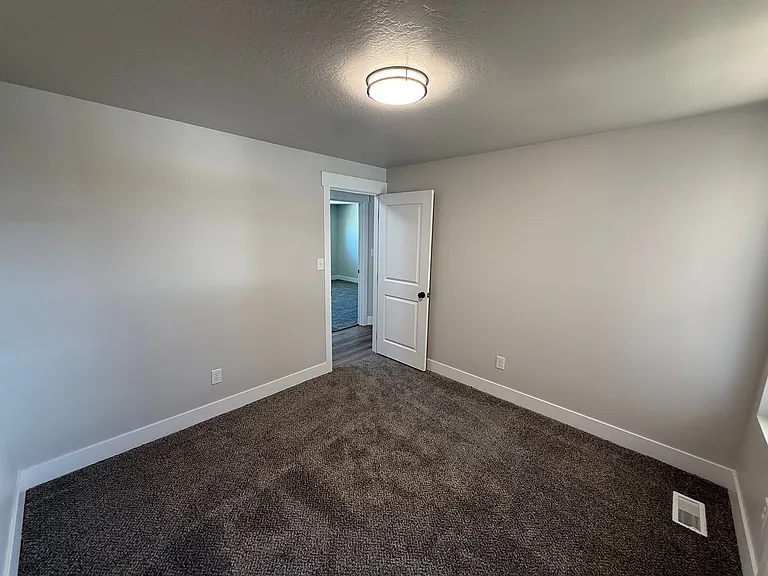 3426 West 5300 South — Photo 21