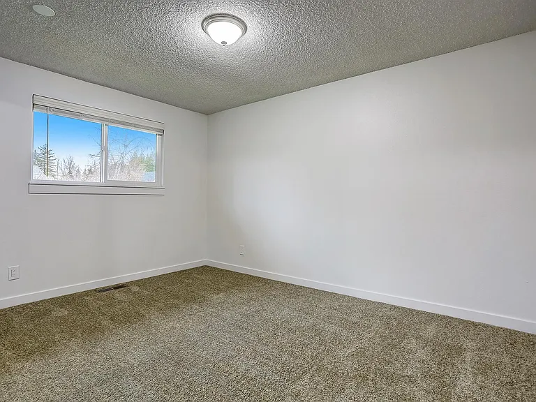 Overlook Terrace Apartments — Photo 45