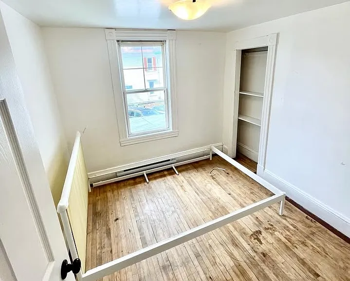 285 Saint John St #3 — Photo 9