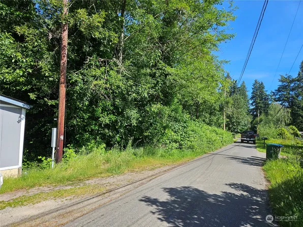 12899 Dogwood Avenue NW, Poulsbo, WA 98370