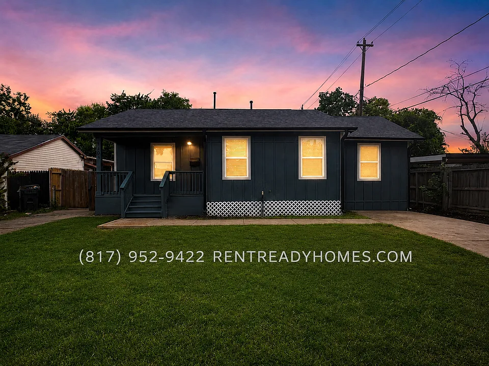 1104 Sunset Dr