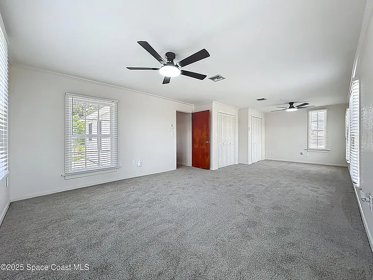 2811 N Indian River Dr — Photo 23