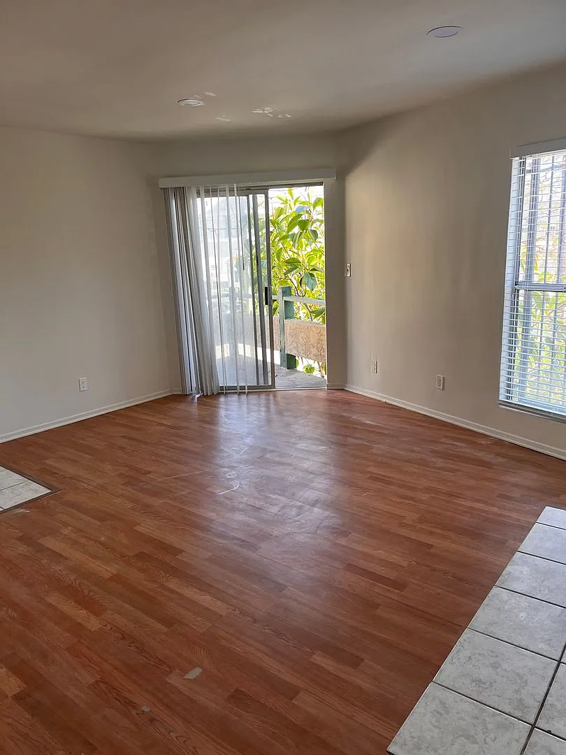 119 Driftwood St. — Photo 3