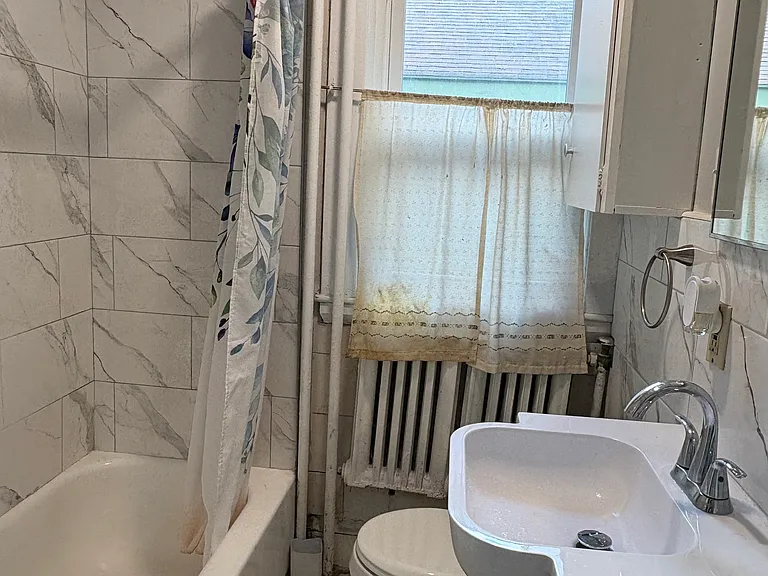 52 Phillips St #1 — Photo 12