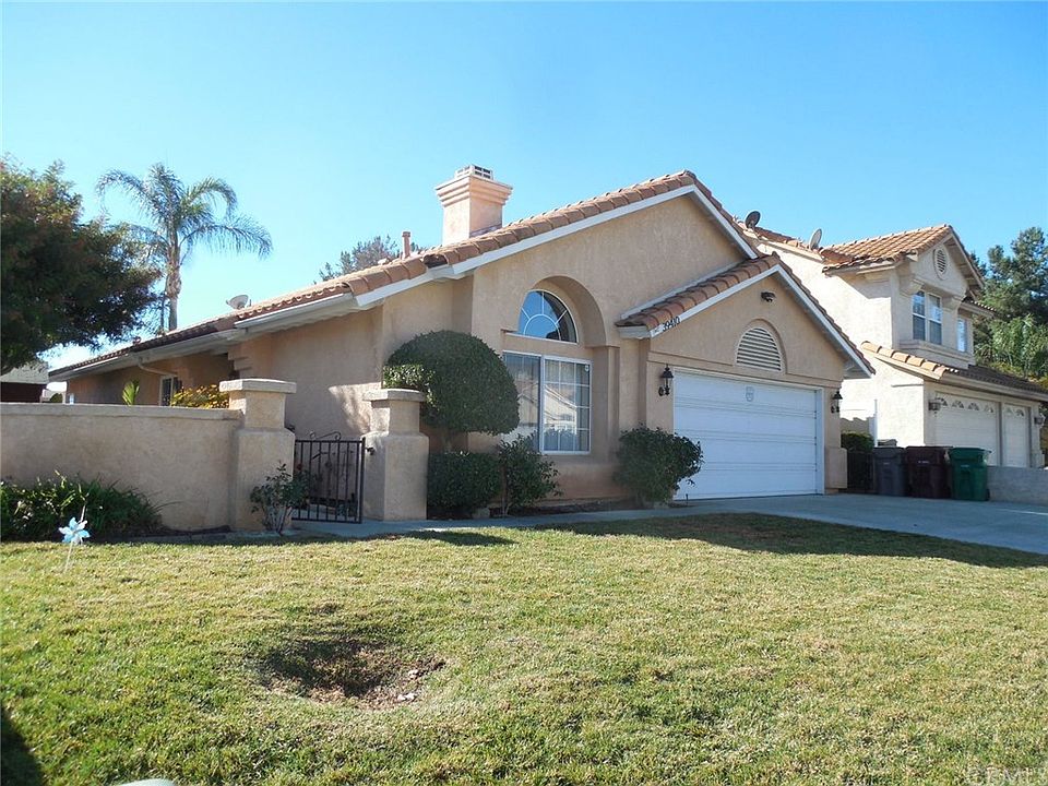 1st image of 39410 Calle San Clemente