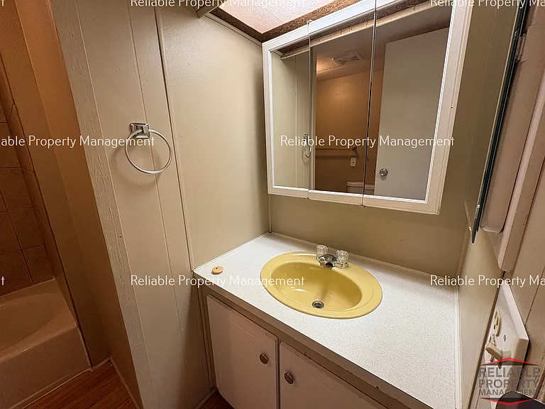 3725 Upland St — Photo 11