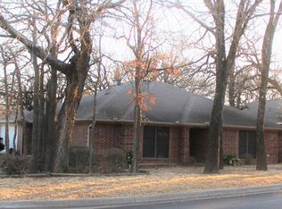 6756 Inwood Dr, North Richland Hills, TX 76182