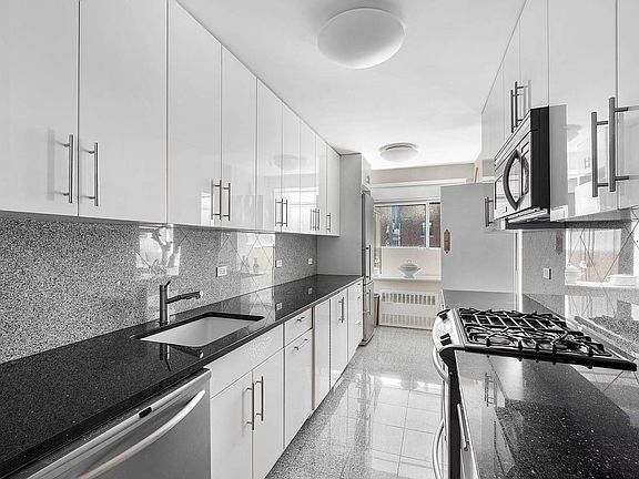 5th image of 535 E 86th St #12B