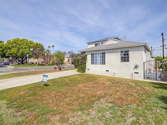 4th image of 9403 Carron Dr
