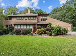 5736 Heatherstone Dr, Raleigh, NC 27606