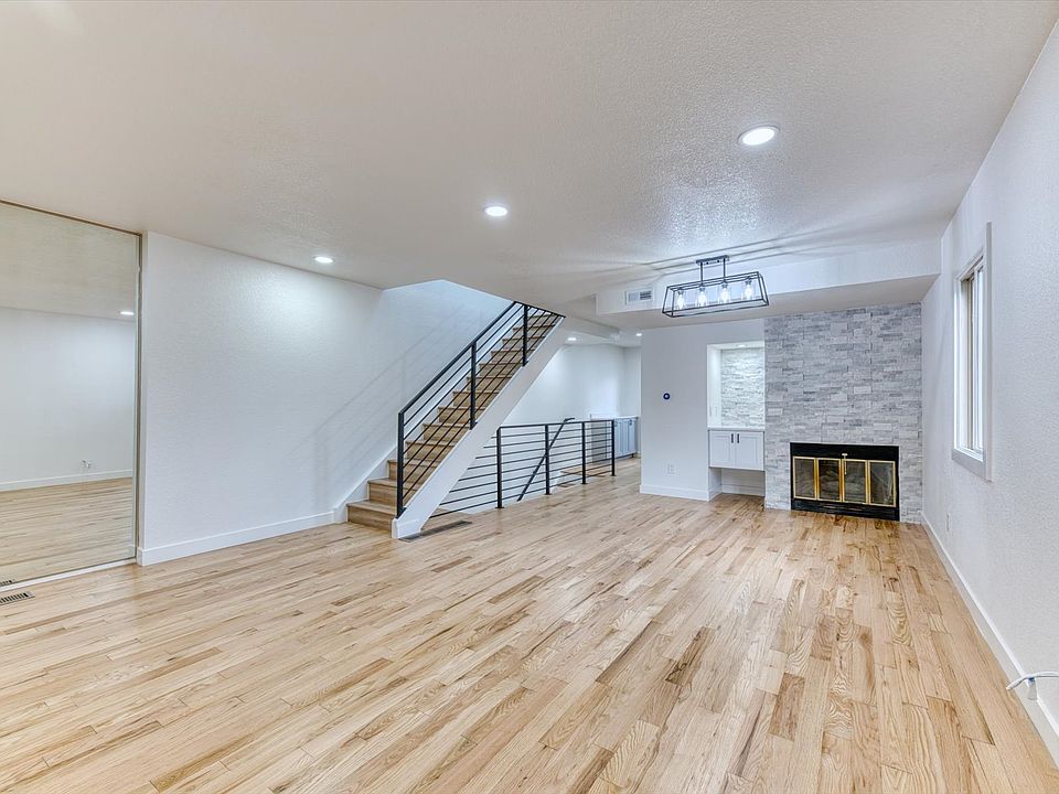 Open floor plan (2/3)