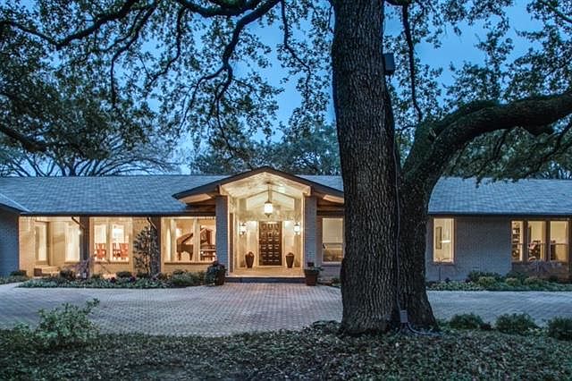 1st image of 11159 Russwood Cir
