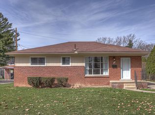 912 W Thirteen Mile Rd, Royal Oak, MI 48073