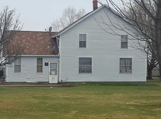 1975 Thorpe Rd, Ashton, IL 61006