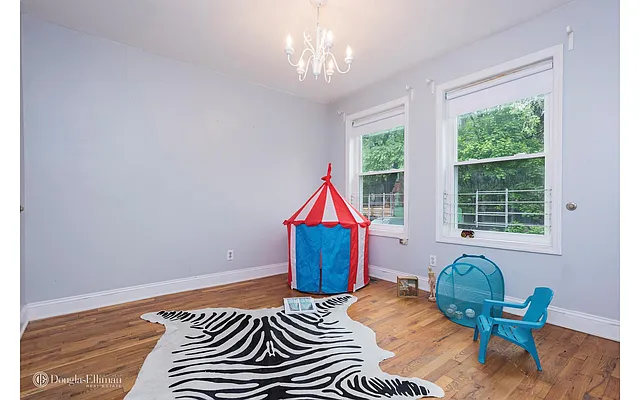 Sold by Douglas Elliman | media 5