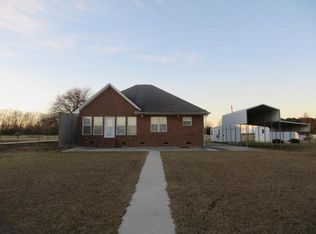 1190 Grove St, Summerton, SC 29148