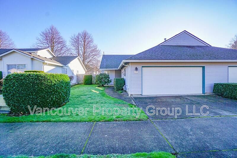 1st image of 8403 NE 55th St