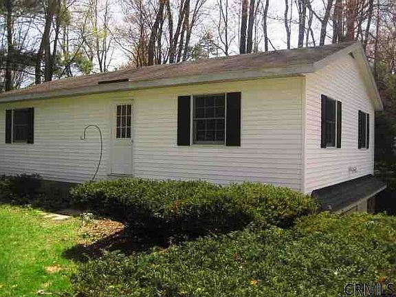 2nd image of 25 Ashley Dr