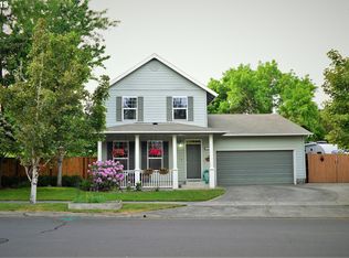 1223 Primrose Ln, Forest Grove, OR 97116