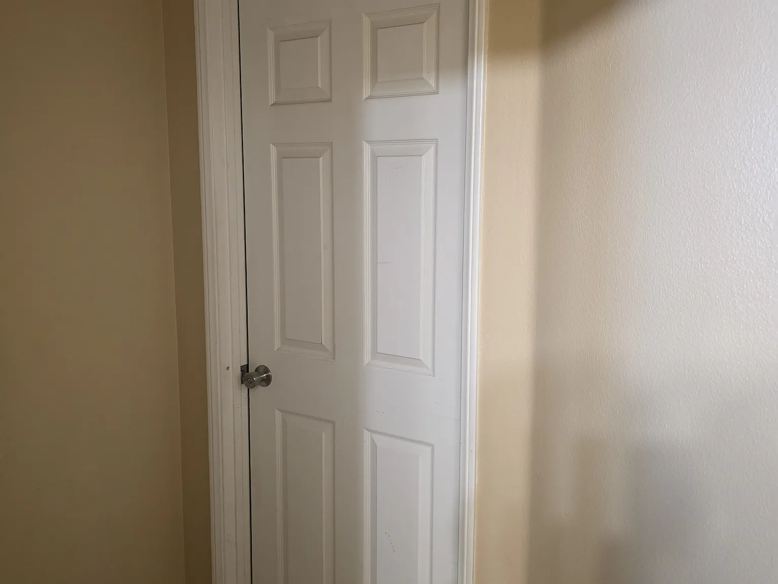 4 bed, 2729 sqft, $900 — Photo 4