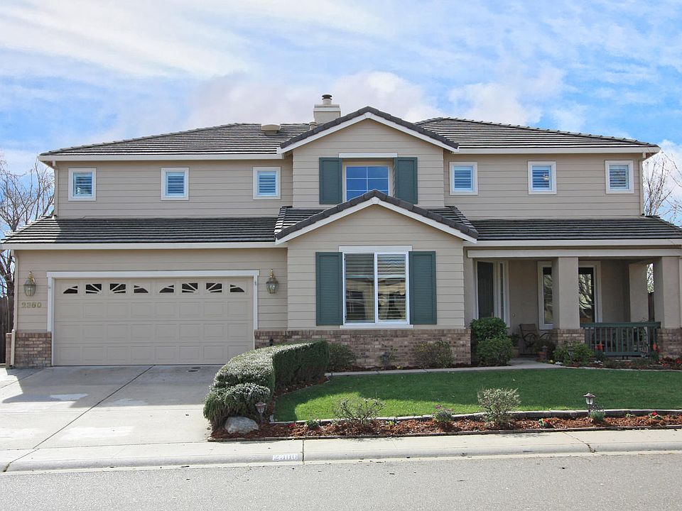 1st image of 2380 Summer Dr