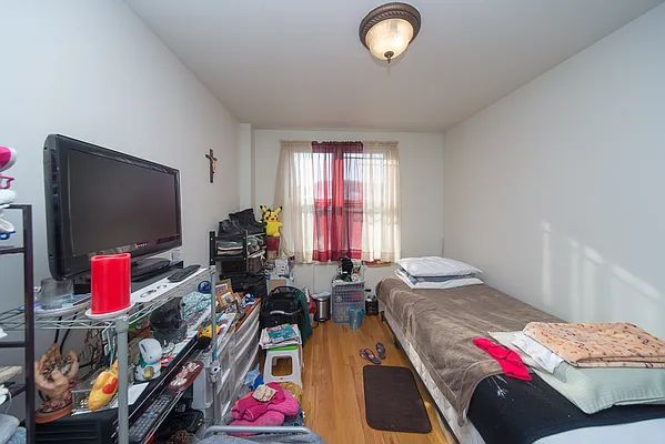 Rented by Voro NYC | media 7