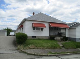 238 Waddell Ave, Donora, PA 15033