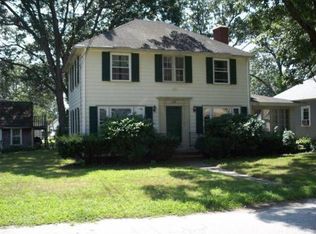 178 Wood St, Warwick, RI 02889