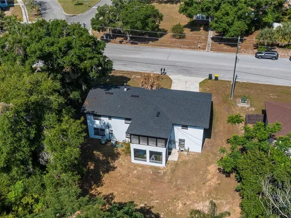 1323 EAST AVENUE, CLERMONT, FL 34711