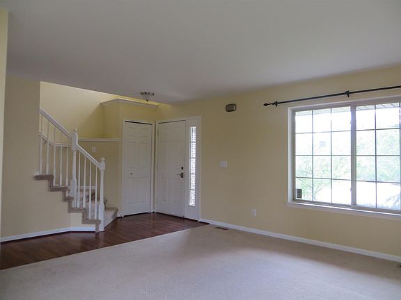 4th image of 7747 Pioneer Dr