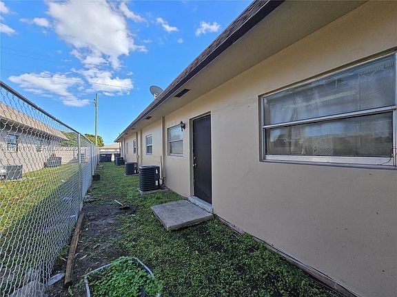 4th image of 4001 NW 31st Ave