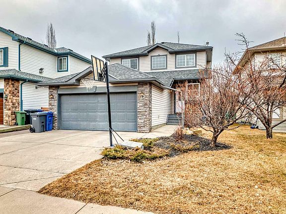 2nd image of 60 Crystalridge Close