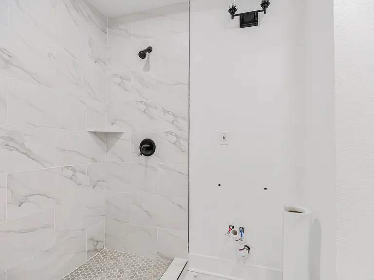 1120 Ward Pkwy #100 — Photo 7