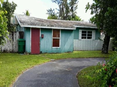 7767 Panama St, Miramar, FL, 33023