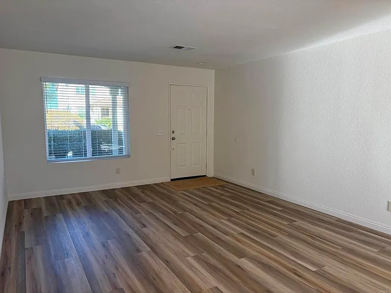 367 Rimhurst Ct #367 — Photo 12