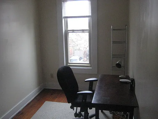 664 Kerr — Photo 4