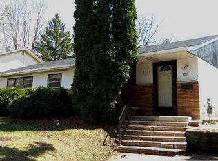 1308 Reaney Ave, Saint Paul, MN 55106