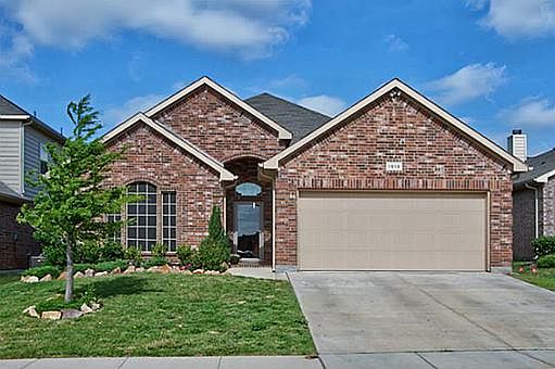 2nd image of 1913 Frosted Willow Ln