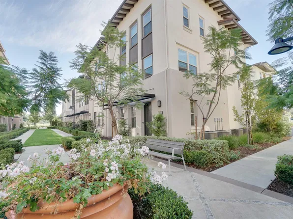 1061 Harebell Pl, San Jose, CA 95131