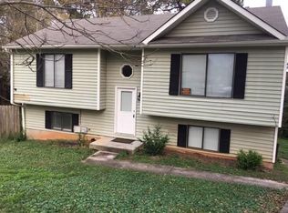 6164 Raintree Bnd, Lithonia, GA 30058