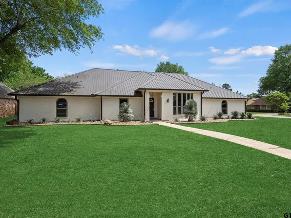 875 40th St SE, Paris, TX 75462