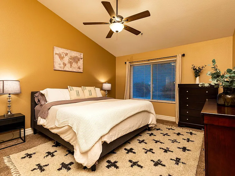 10371 E Davenport Dr — Photo 13