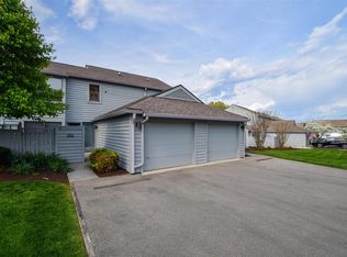 2420 Post Oak Rd, Salem, VA 24153