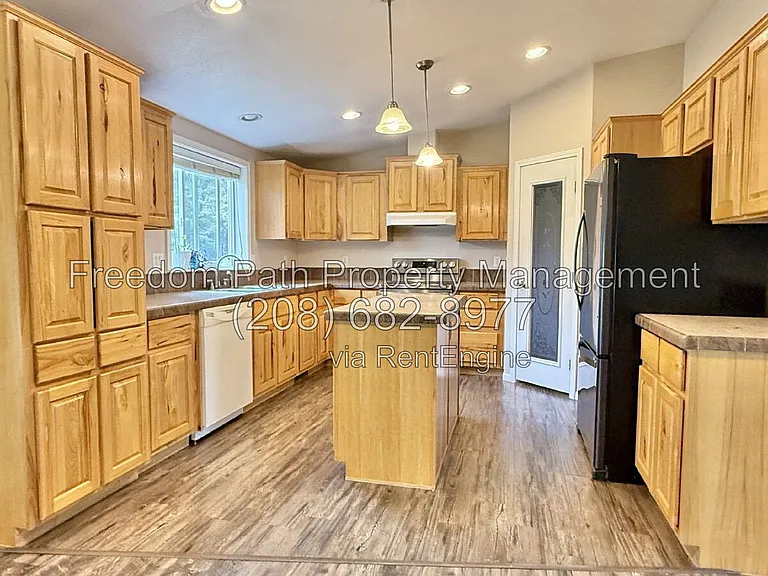 4062 W Seasons Rd — Photo 7