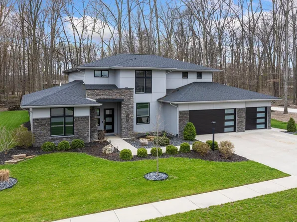 1449 W Glenwood Dr, Columbia City, IN 46725