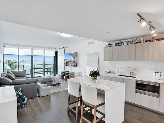 5th image of 3131 NE 7th Ave Unit 304