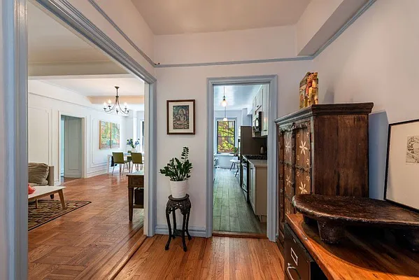 Sold by Mont Sky Real Estate | media 1