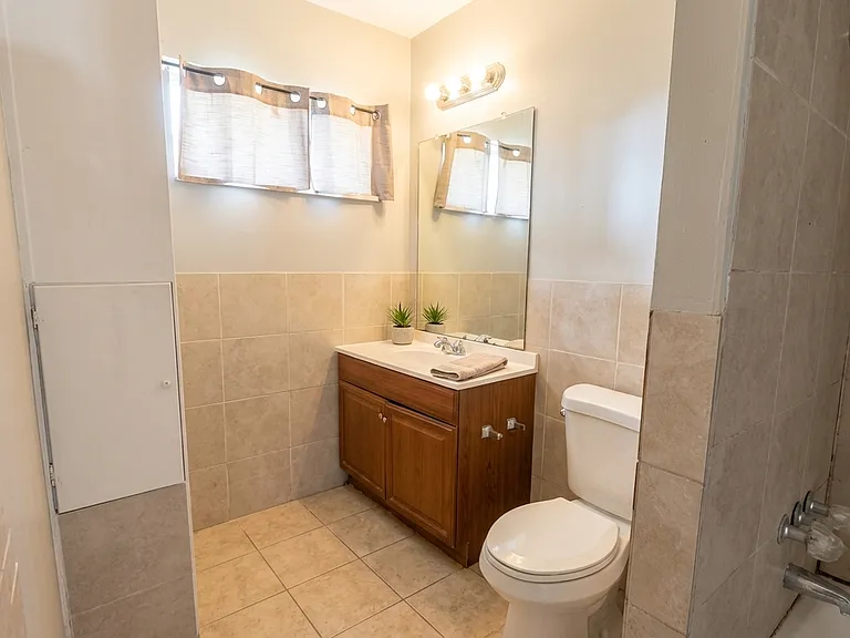 1608 River Oaks Dr — Photo 4