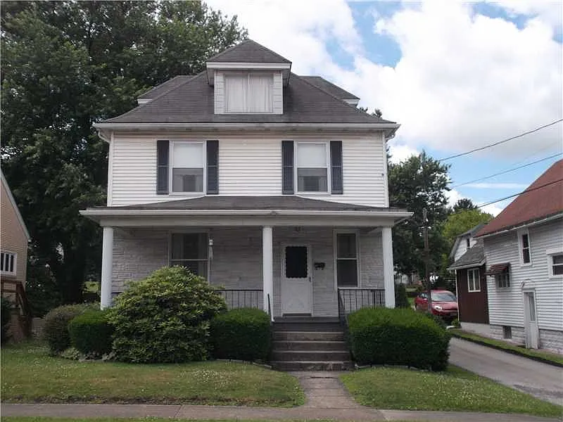 209 E Georgia Ave photo 1