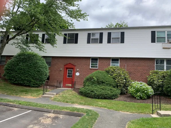 7 Fairview Drive #3, Danbury, CT 06810
